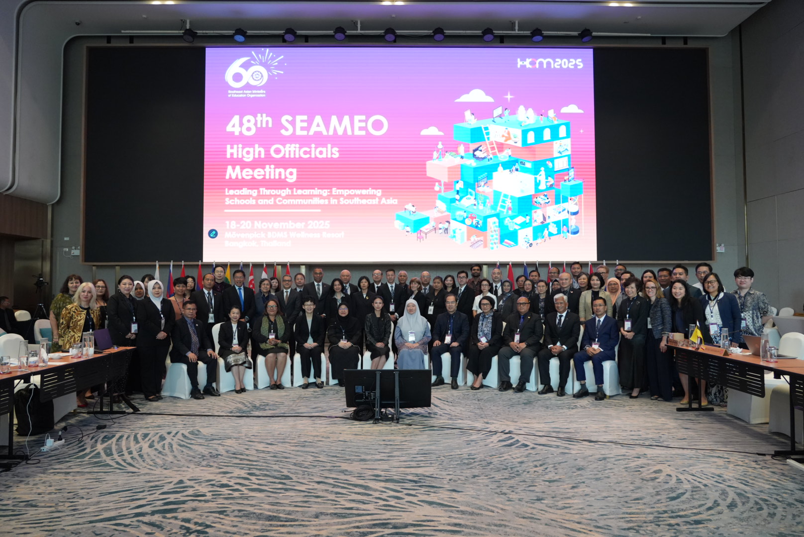 SEAMEO HOM大合影.JPG